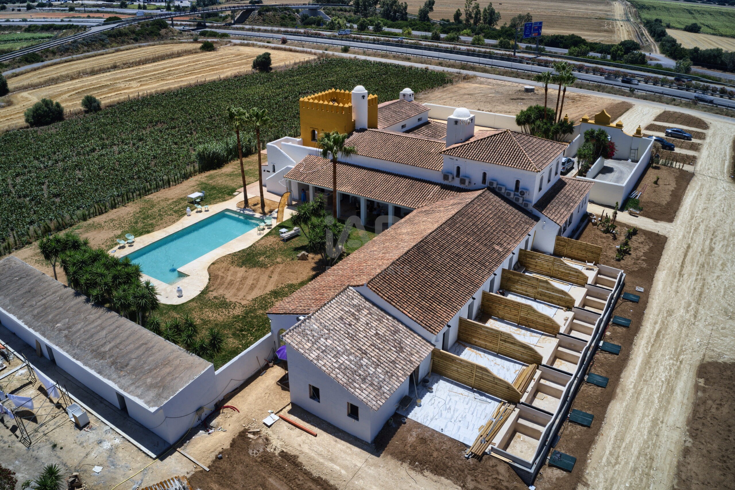 Hacienda / Cortijo 8 dormitorios - 1319 m2