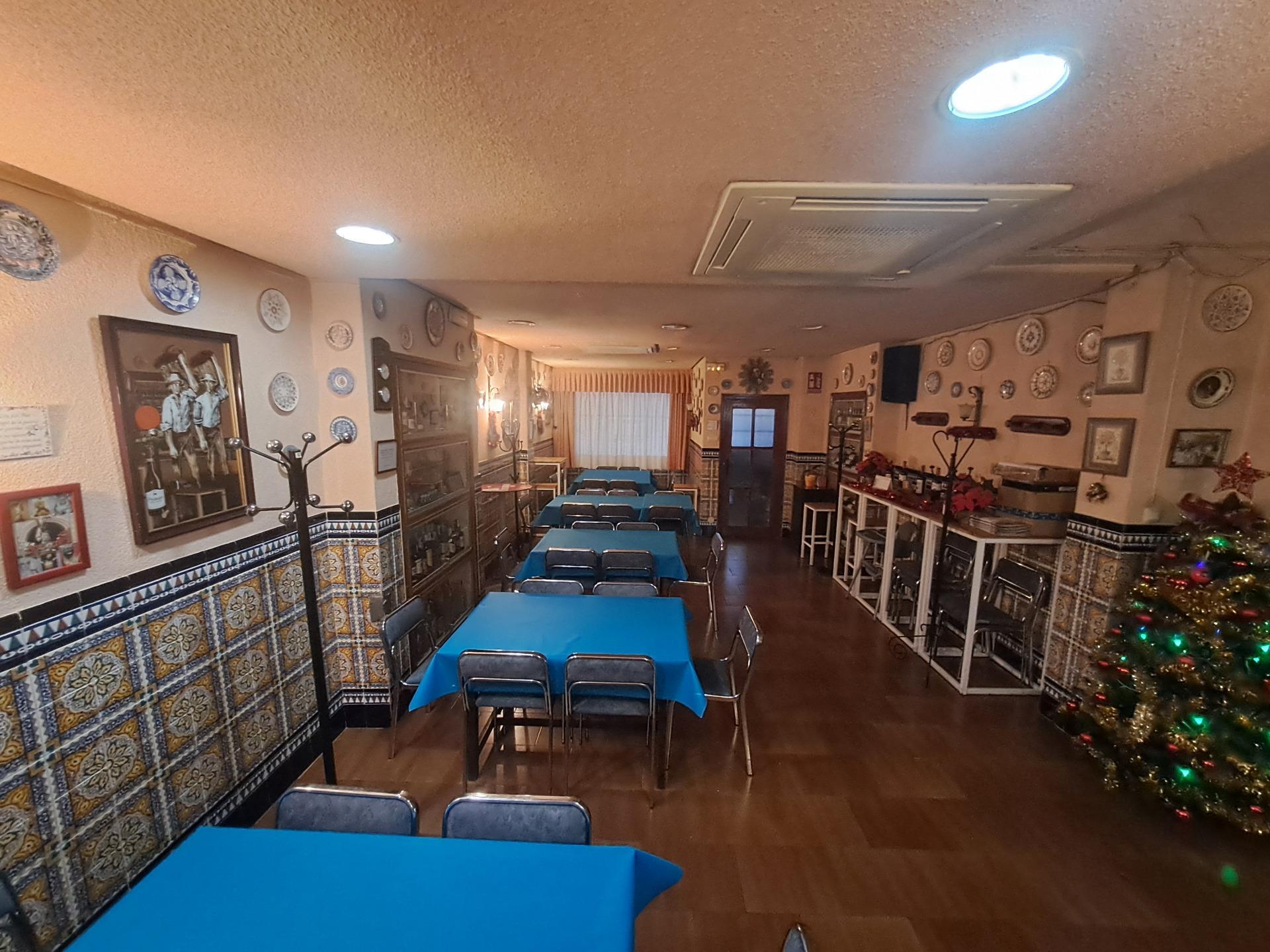 LOCAL EN SAN ILDEFONSO