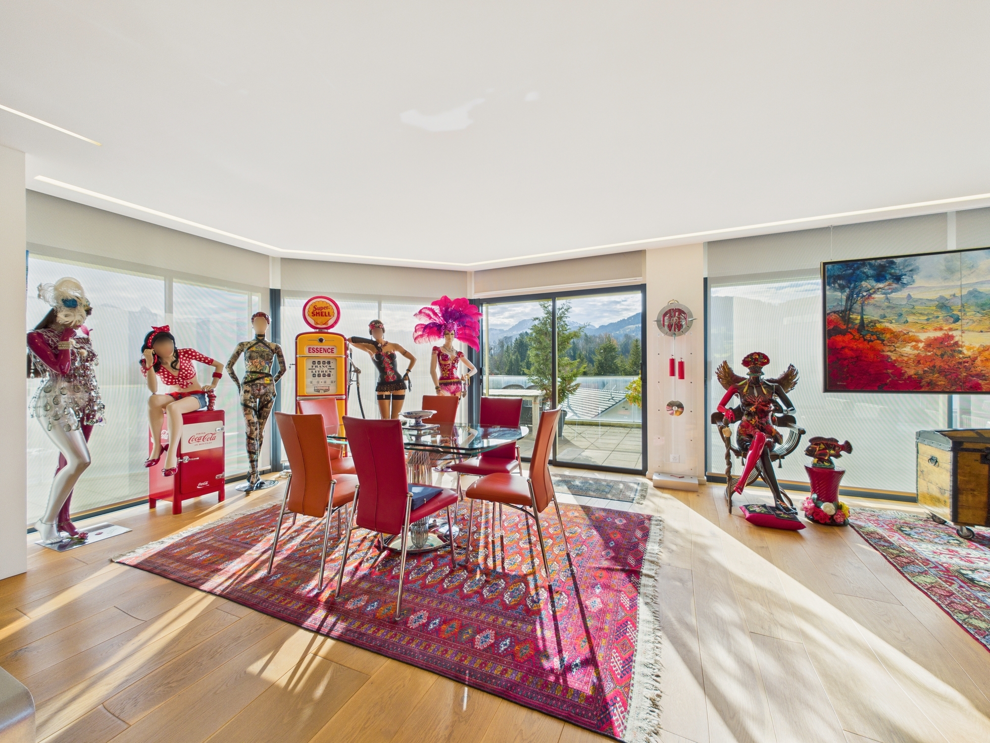 Rien de classique. Tout est exceptionnel. Un attique dexception à Bulle.