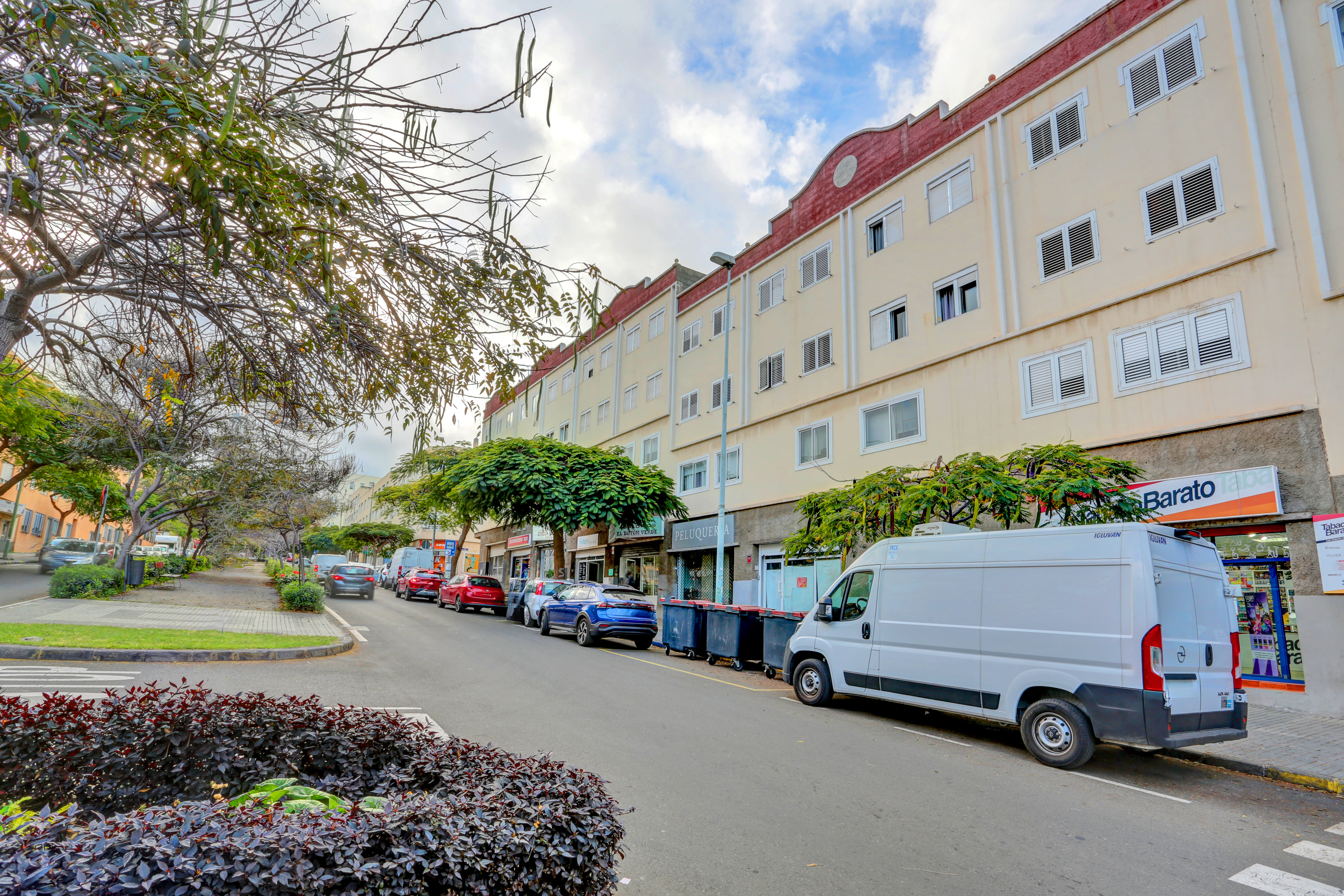 First-floor 3-bedroom apartment in Tamaraceite