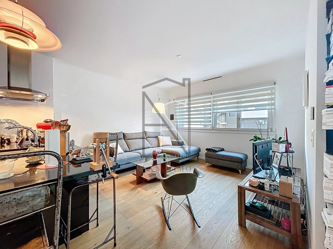 Modern 3.5-Room Apartment in Saint-Sulpice, Switzerland