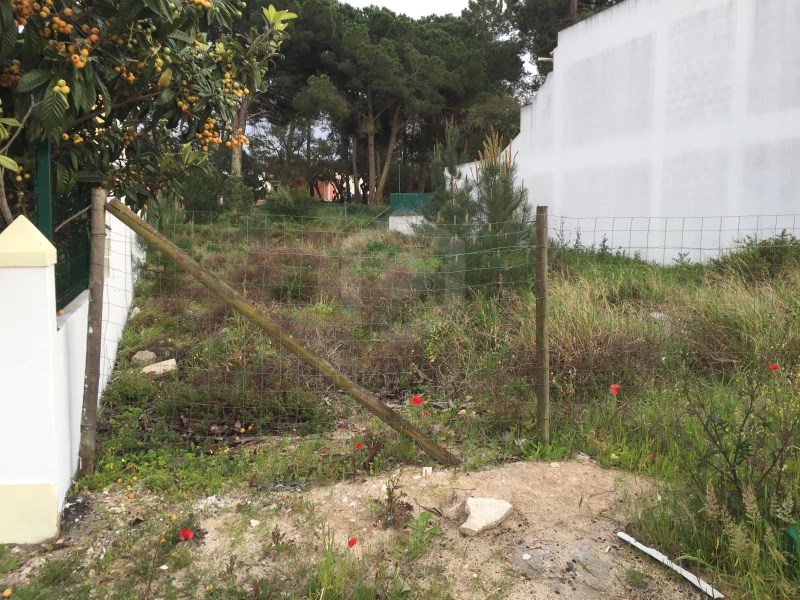 Plot of land for construction with 400m2