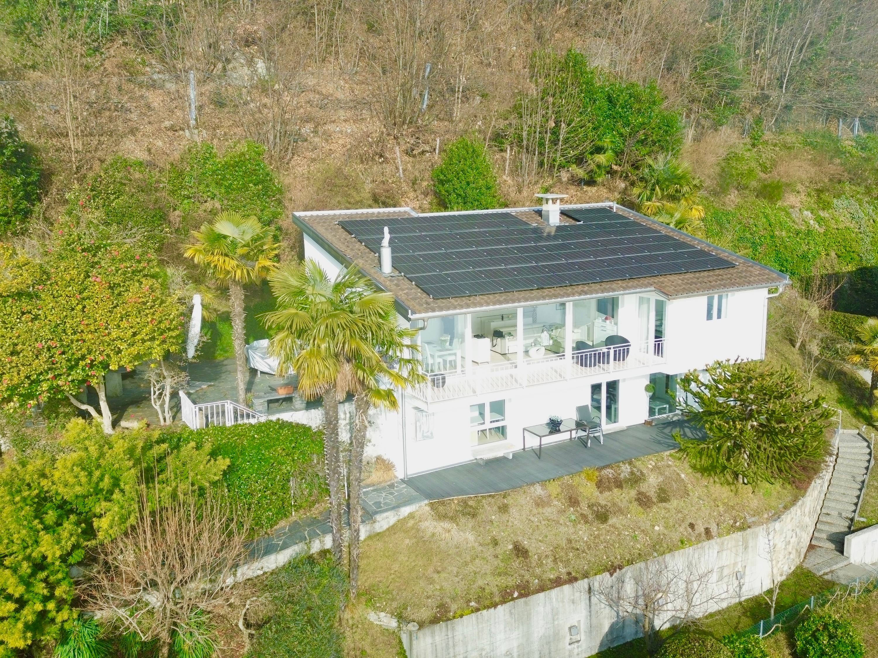 Villa di charme a Morcote con giardino e vista lago mozzafiato