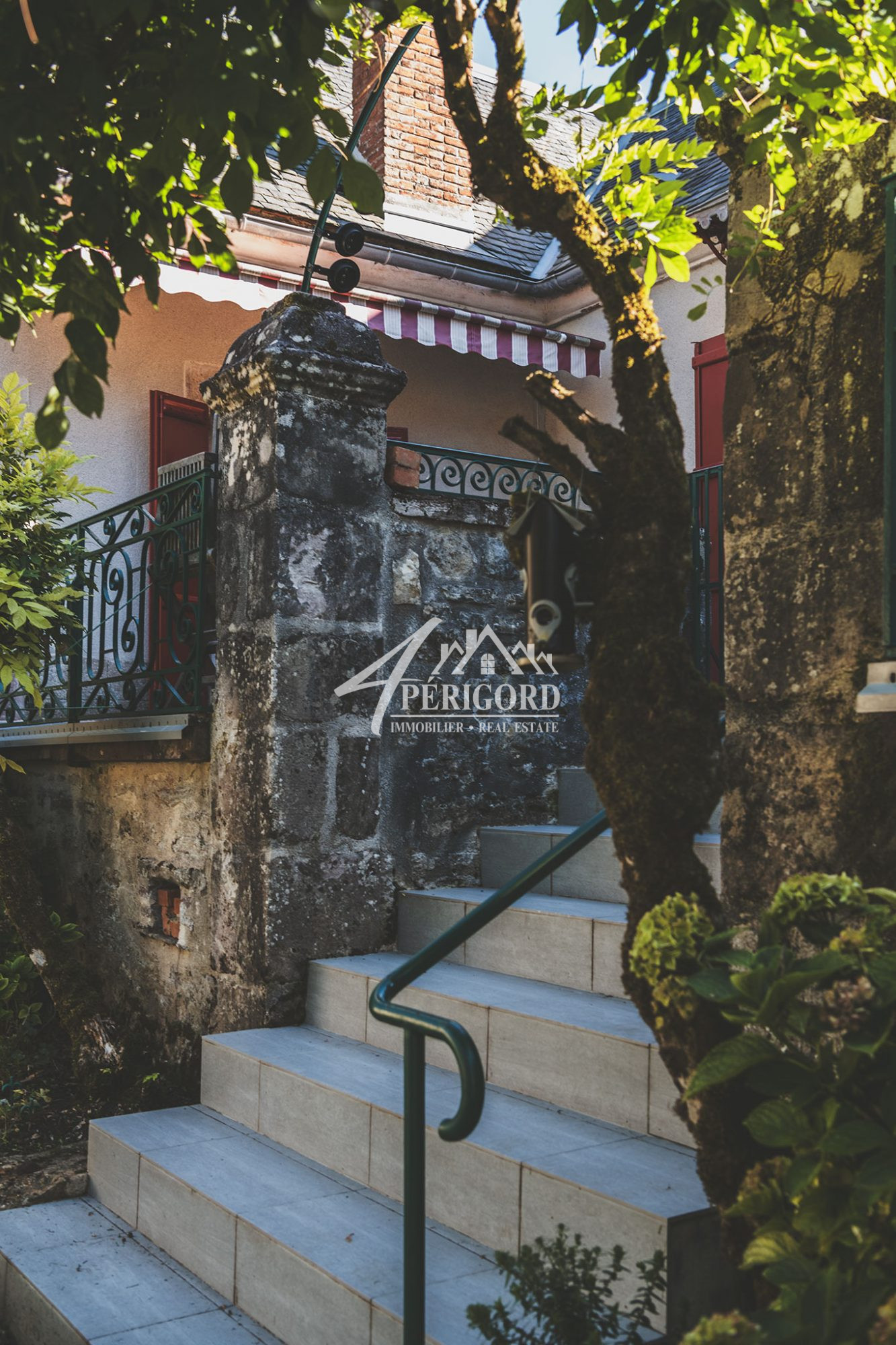 19120 Beaulieu-sur-Dordogne - 4 beds house for sale - Properstar