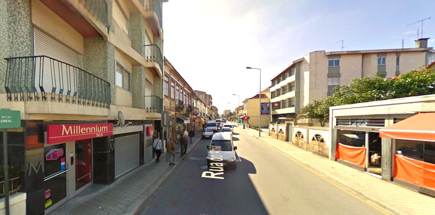 Commercial for sale, Porto, Paranhos, Portugal (São Mamede de Infesta, Portugal)