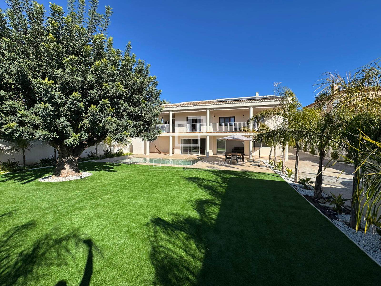 Home for sale in Sant Antoni de Portmany, Spain