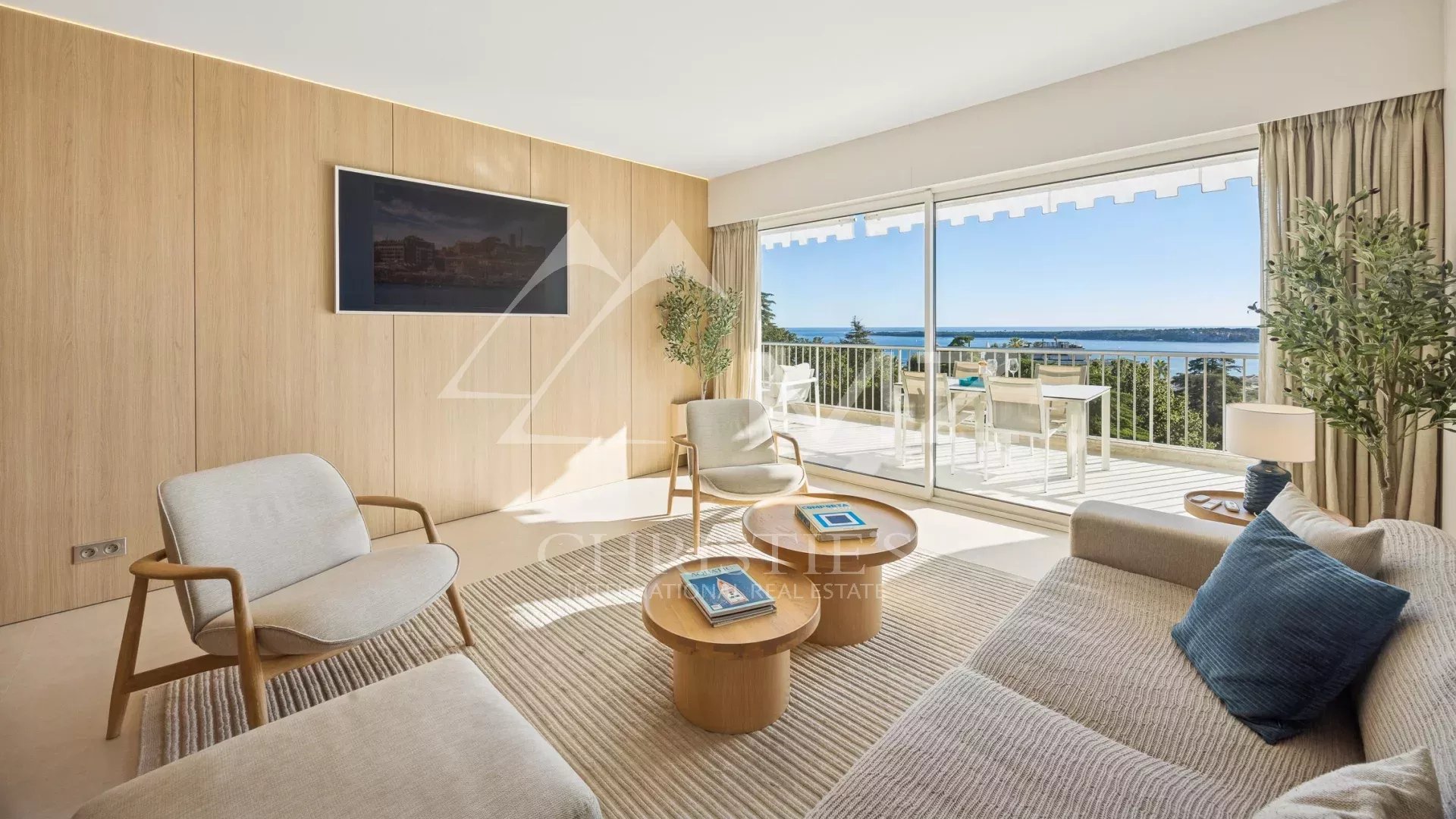 Superb 4-room apartment in a prestigious residence