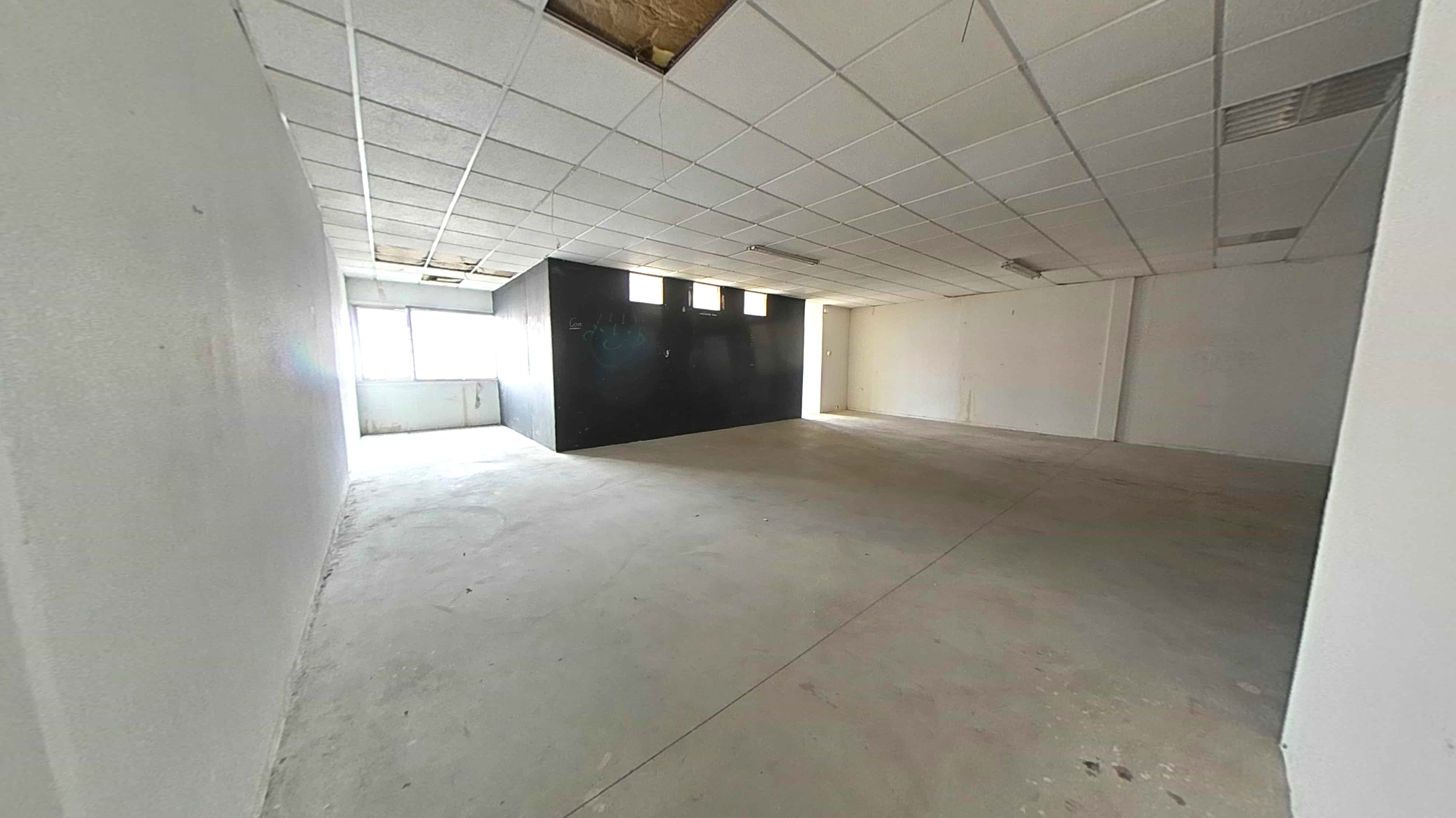 Office in Guadalajara – 160 m² to Renovate