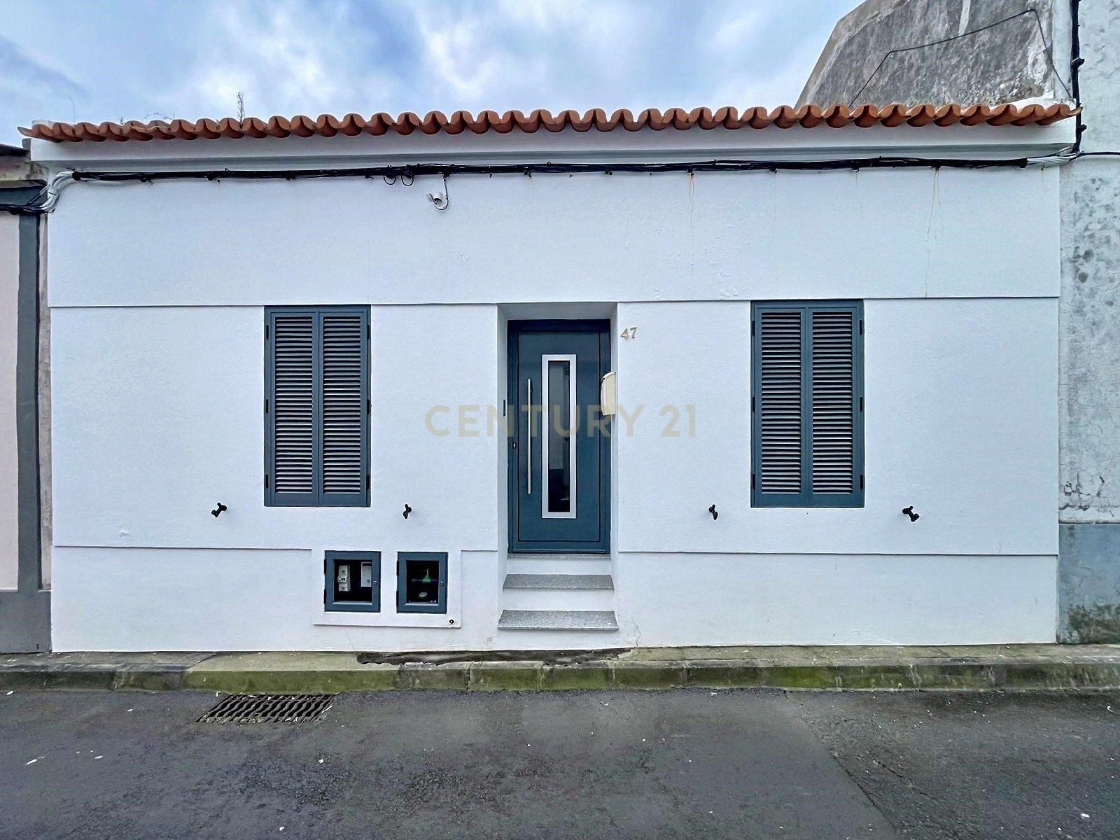 Fully Renovated House in 2018 – Nossa Senhora do Rosário – Lagoa