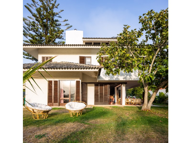 Iconic Villa in Cascais, Parede