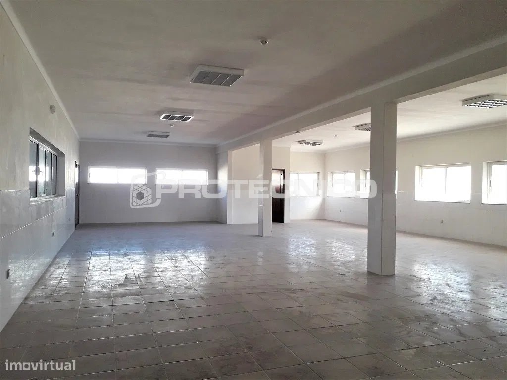 Commercial for sale, Aveiro (Gafanha da Encarnação, Portugal)