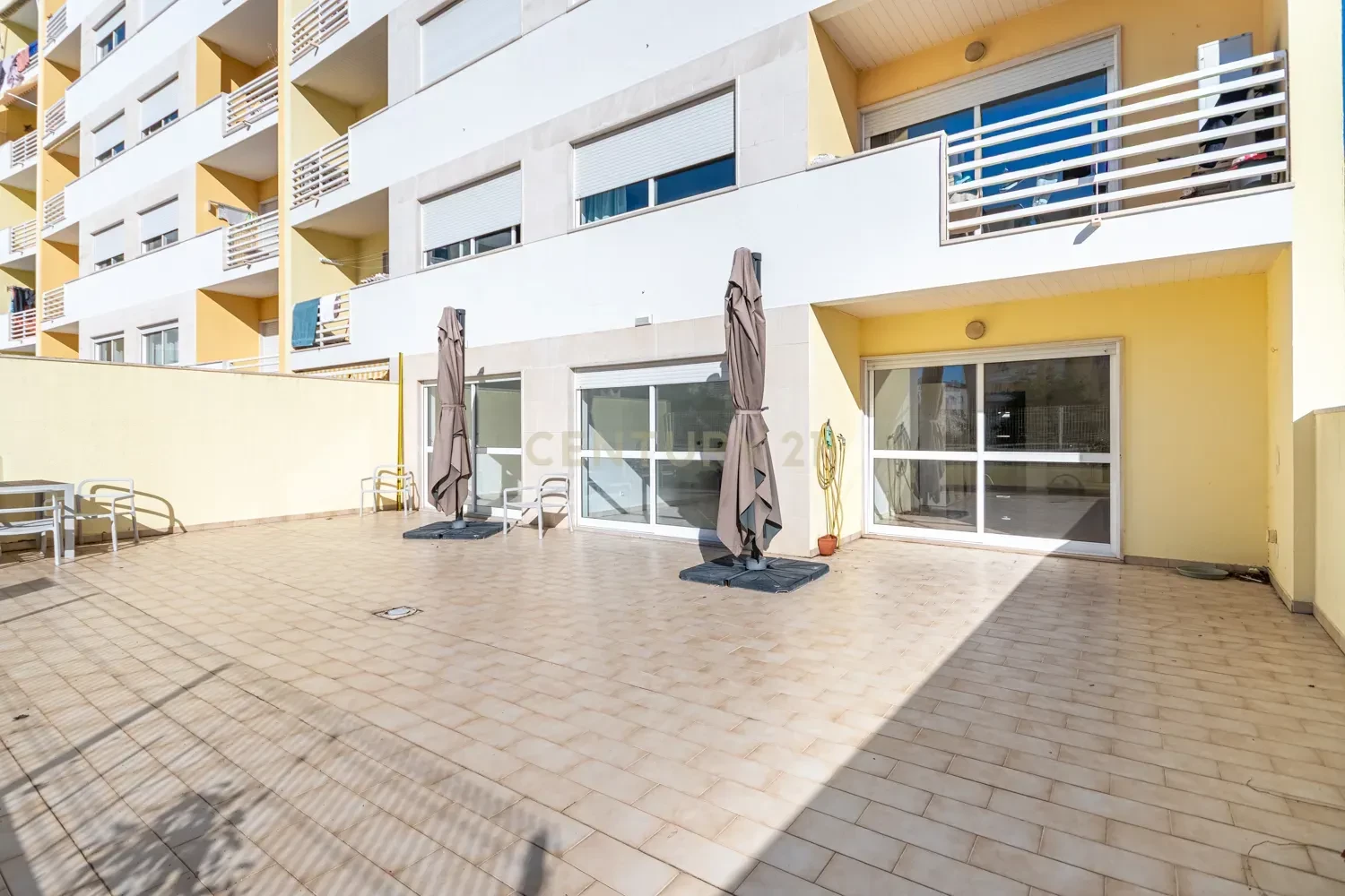 3 Bedroom Apartment with Terrace of 50m² to the South, Garage and Storage Room | Jardins da Parede