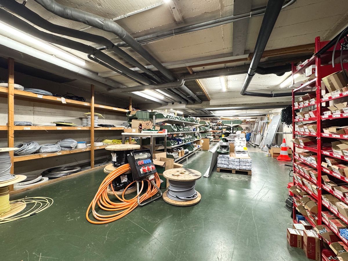 Beautiful commercial premises close to the city center.