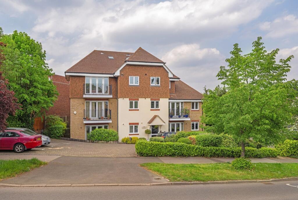 113 Foxgrove Road, Beckenham, BR3