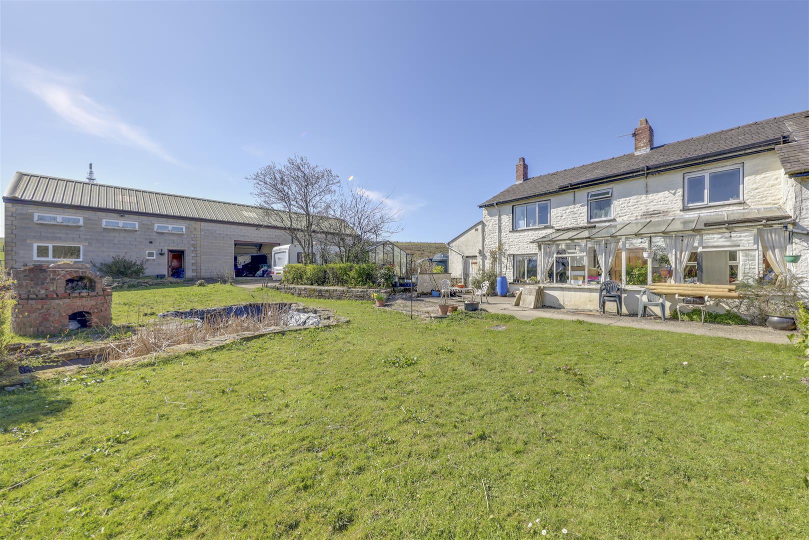 Semi-Detached House: for sale in Lumb Rossendale