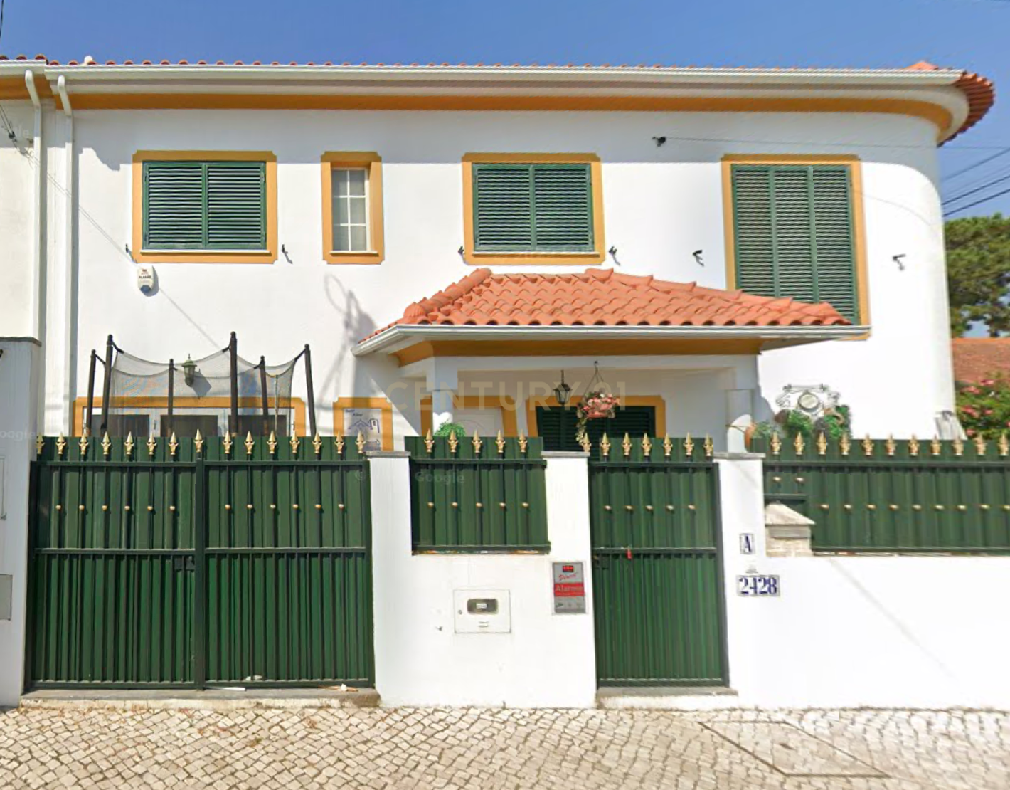 3+1 bedroom house in Quinta do Conde