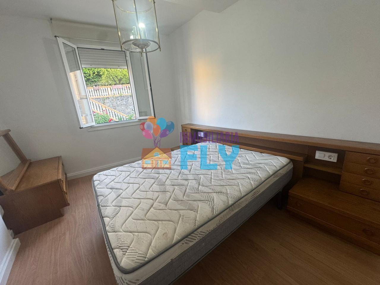 ENTIRE BUILDING FOR SALE