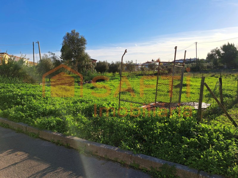 Urban Land for sale 320 m2 in Vale Dourado, Jardim de Cima , Santarém