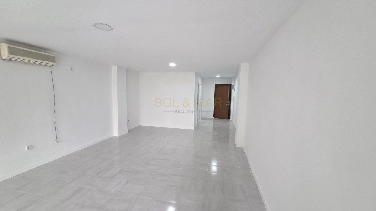 Commercial for sale in Municipality of Torremolinos, Spain