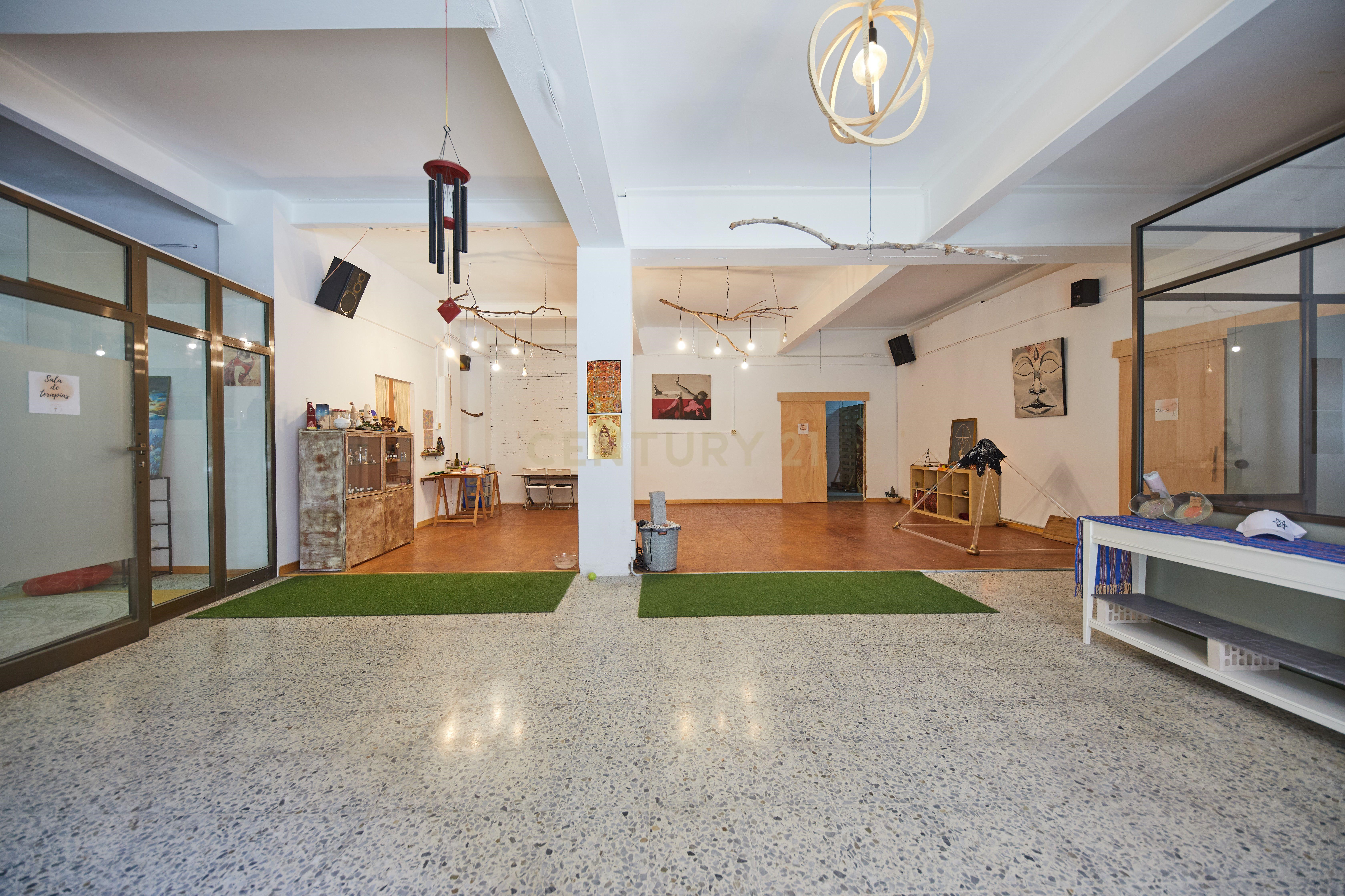 Commercial premises in the center of El Prat de Llobregat – Excellent location