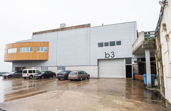 Commercial for sale in Vigo, Spain