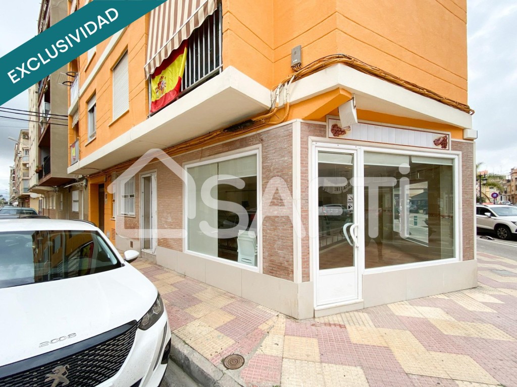 Commercial Premises For sell in Cullera in Valencia