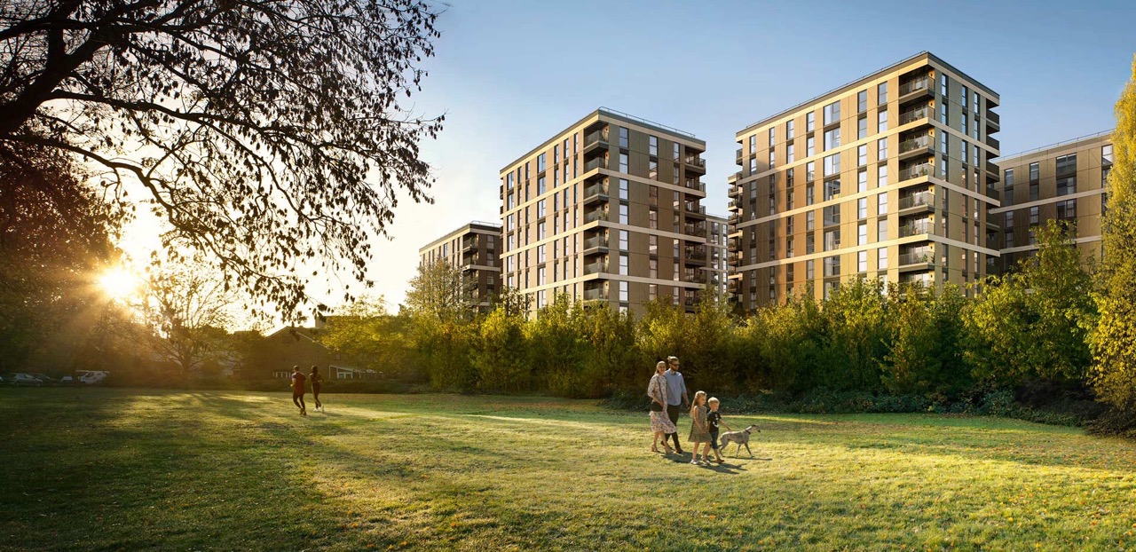 Exquisite Homes in Staines-upon-Thames with Scenic Lake Views