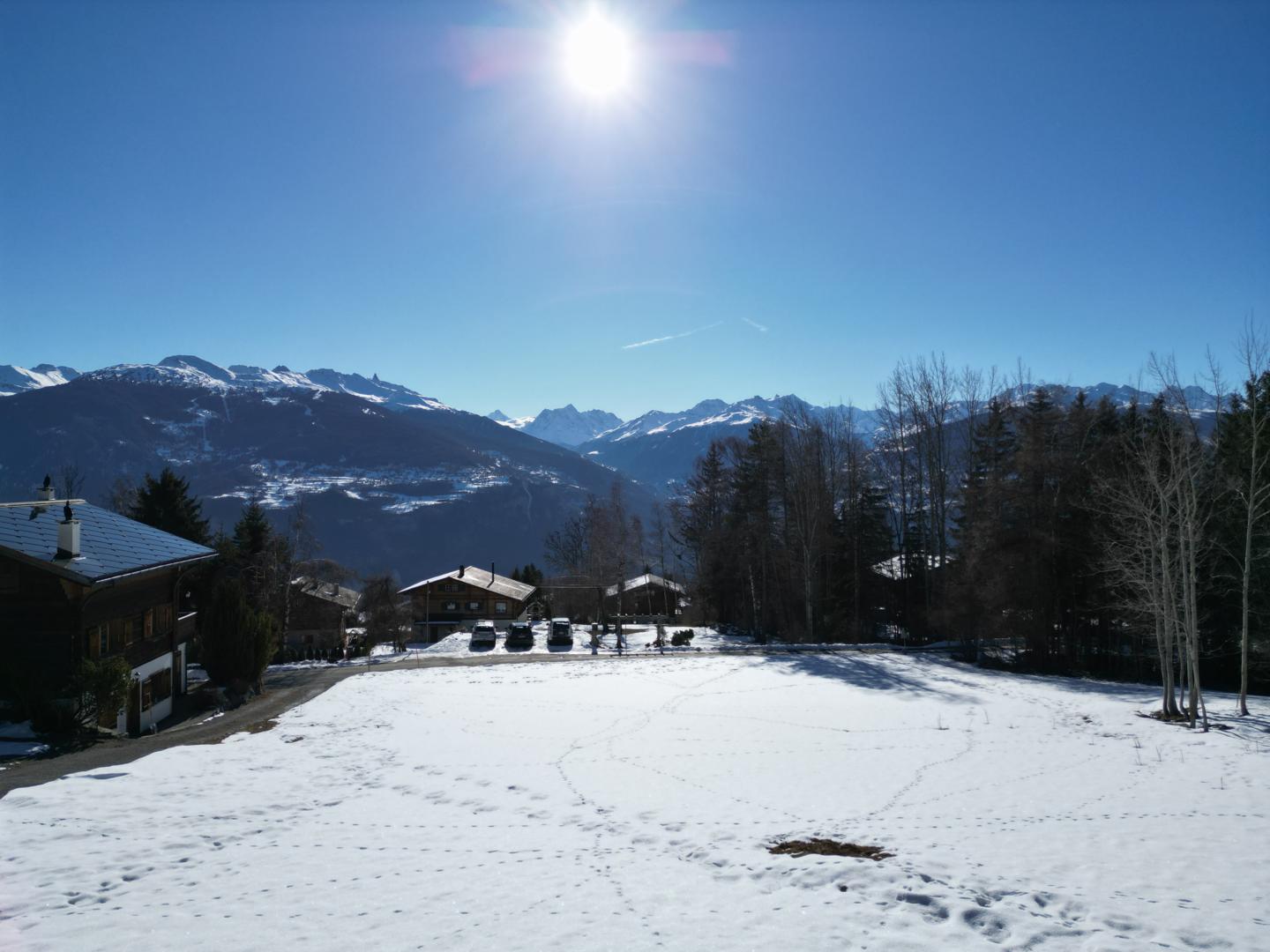 Building plot of 1'221m2 in Arbaz (Valais) exceptional location