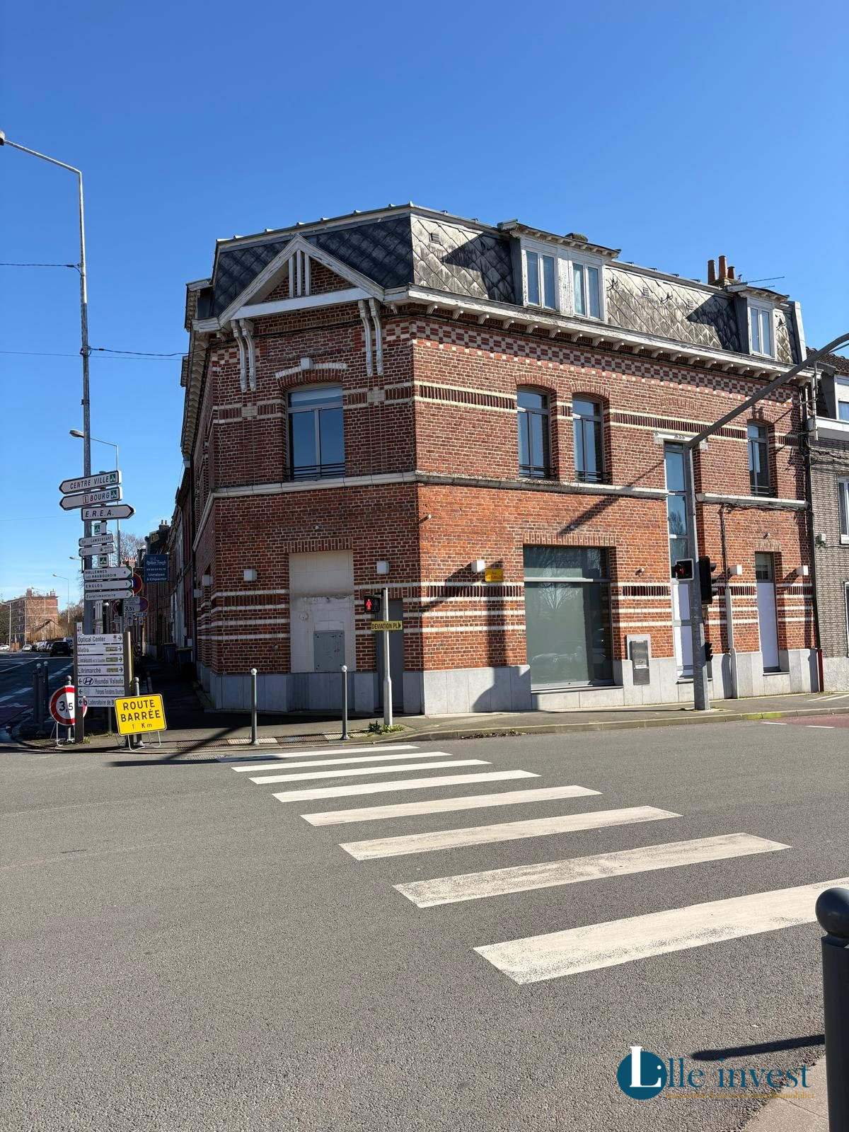 Building for sale in Canton de Lille-6, France