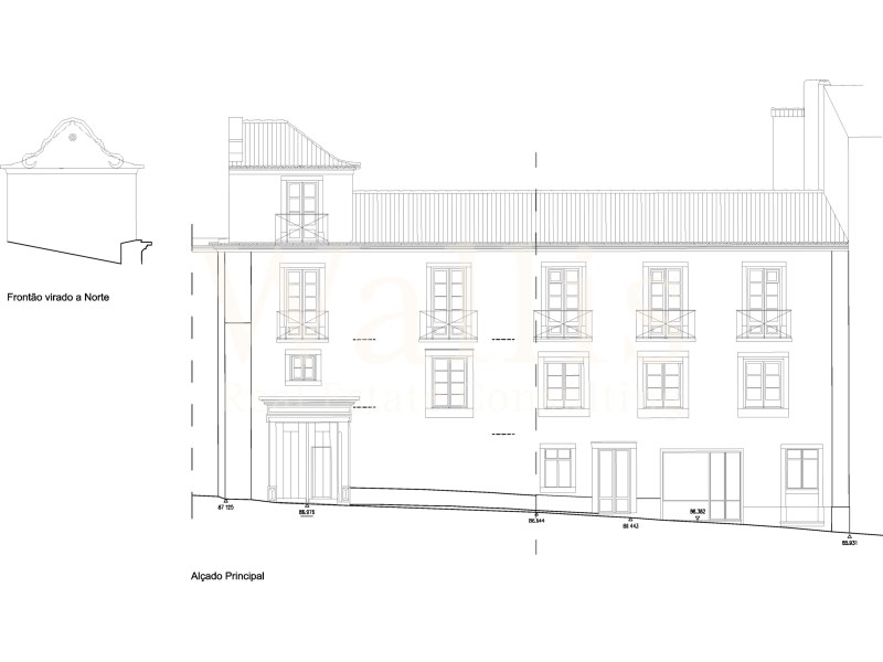 Building with Project approved in Castelo S. Jorge | Wallis Real Estate