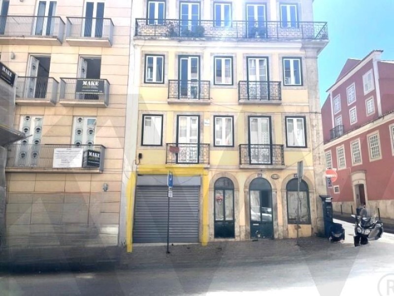 Commercial Space for sale Rua São Bento