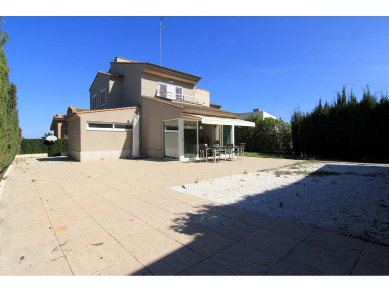 House for sale in Campo Olivar