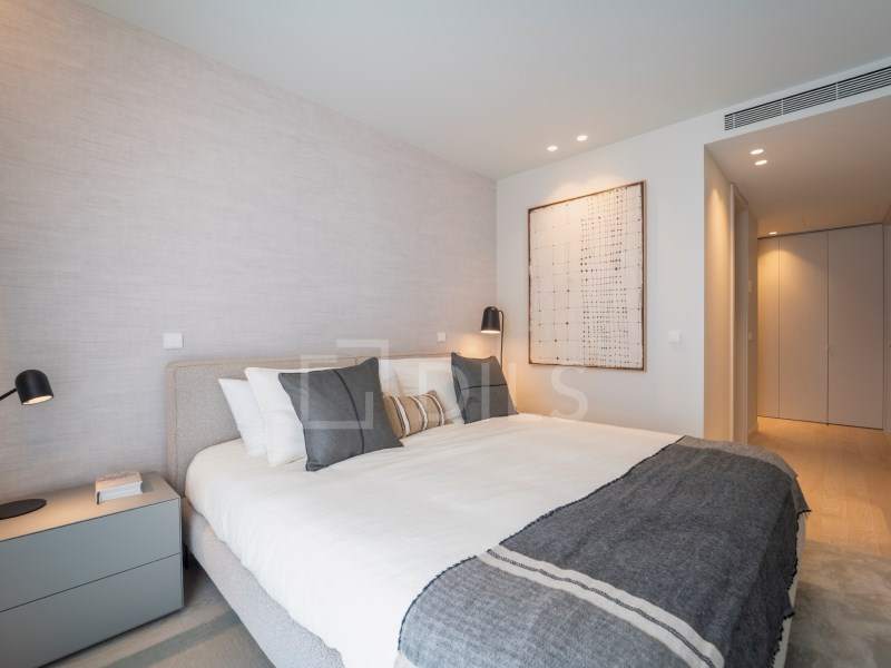 3 bedroom apartment with balcony in new development, Vila Nova de Gaia