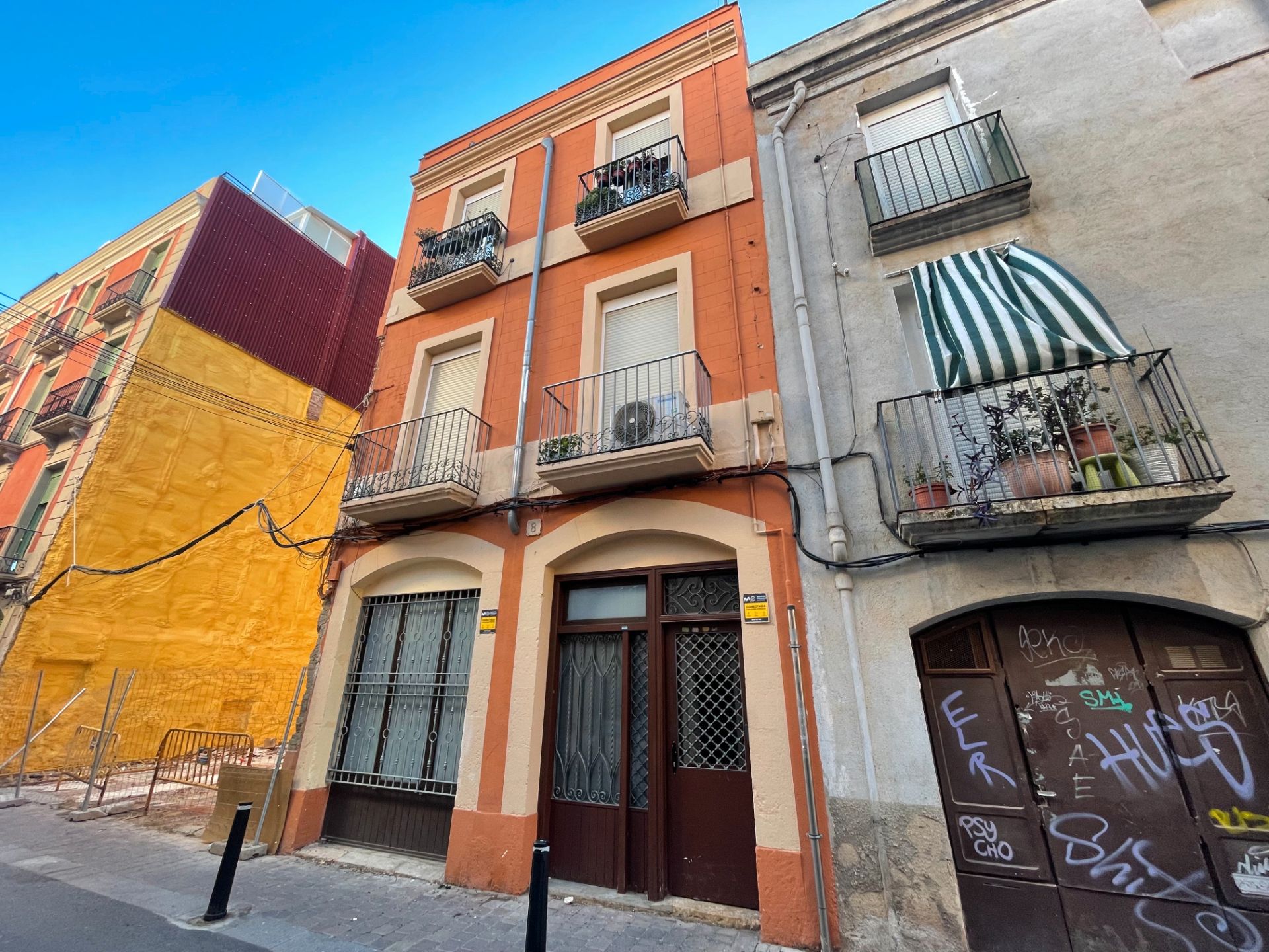 Building for sale in Reus, Spain