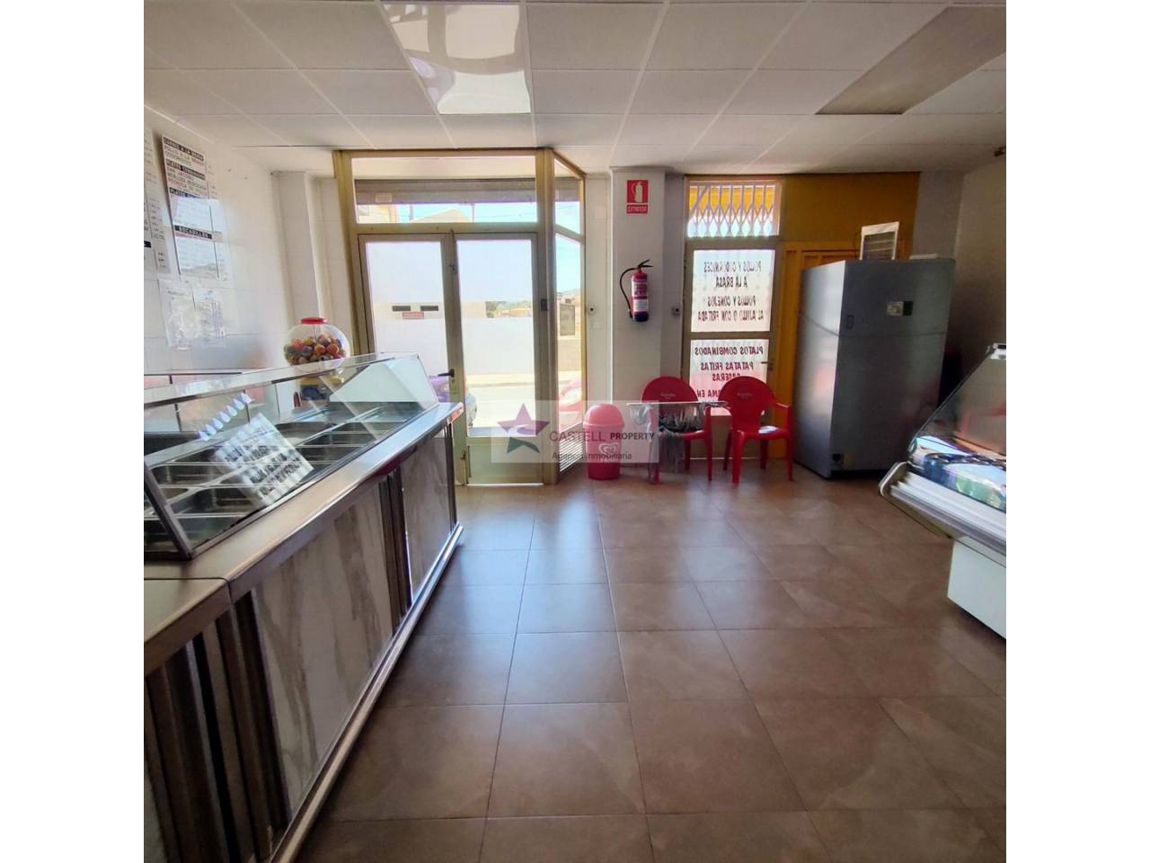 Building for sale in Monòver, Spain