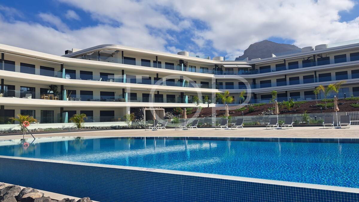 Two bedroom apartment with large corner terrace in El Madroñal, Costa Adeje