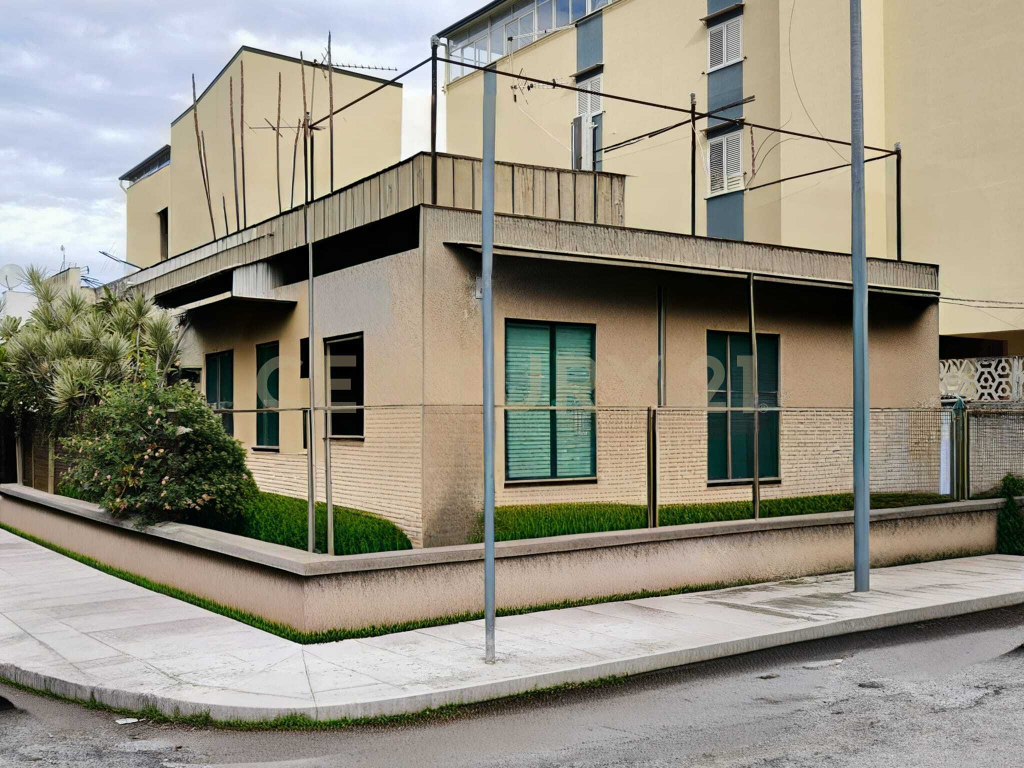 Home for sale, Via Raffaele Paolucci, 21 (Cefalù, Italy)