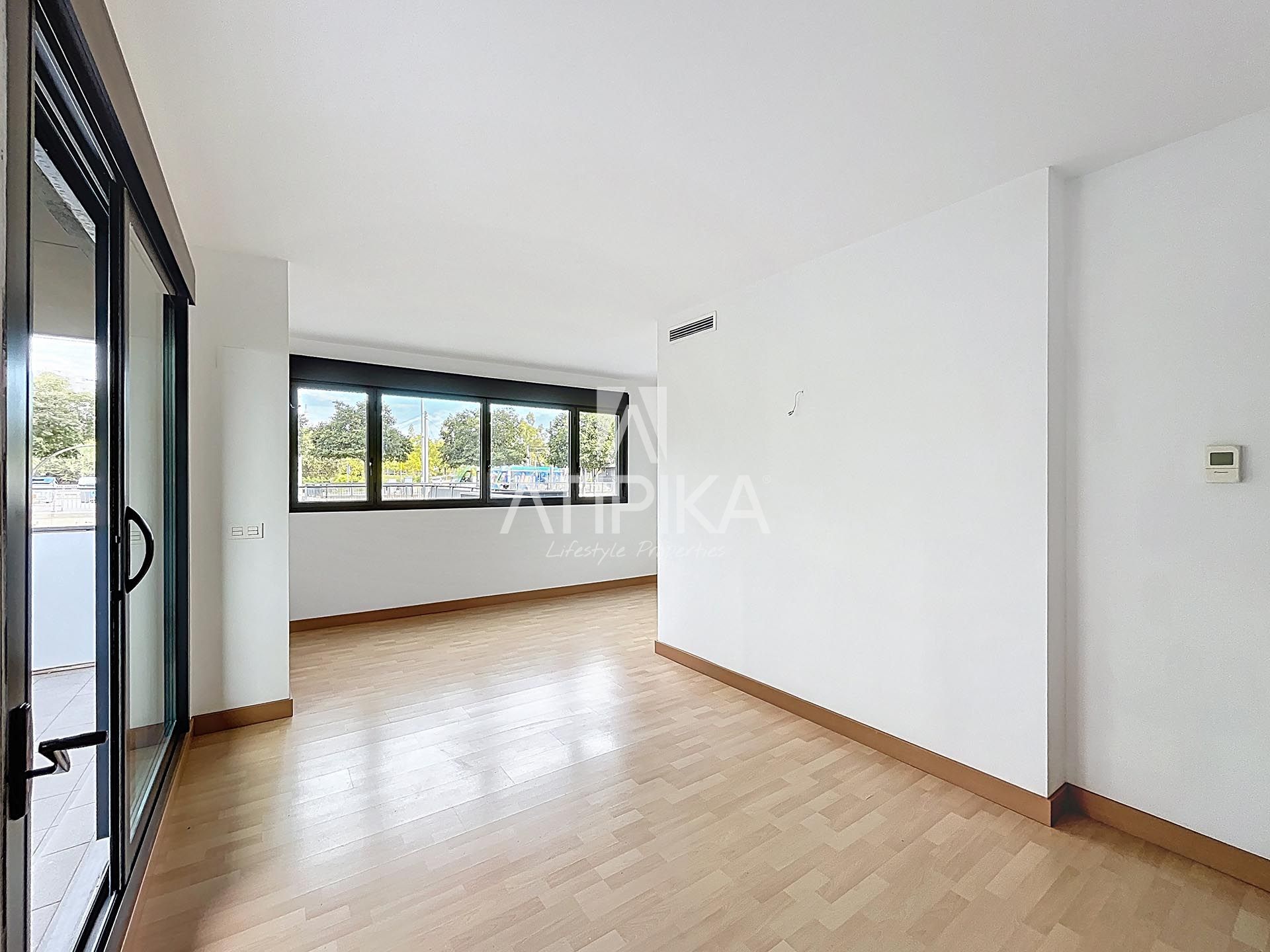 Condo for sale, Collblanc (L'Hospitalet de Llobregat, Spain)