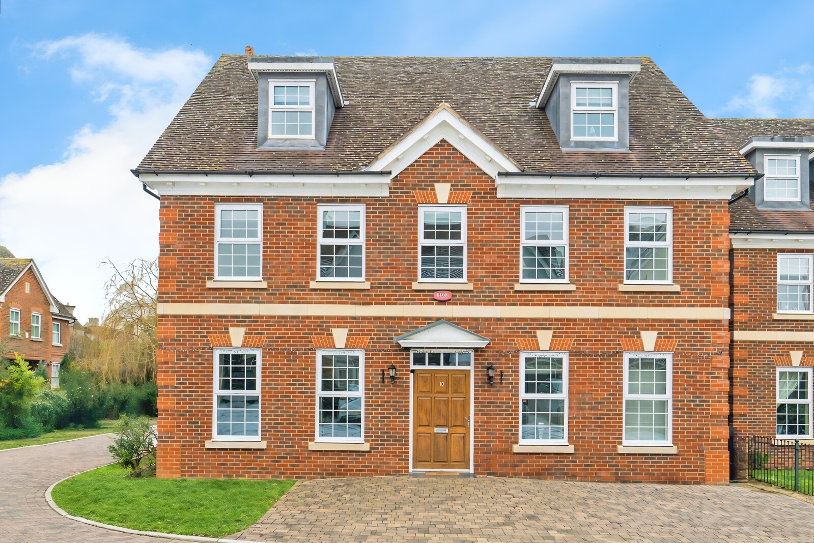 Detached House: for sale in Hertfordshire