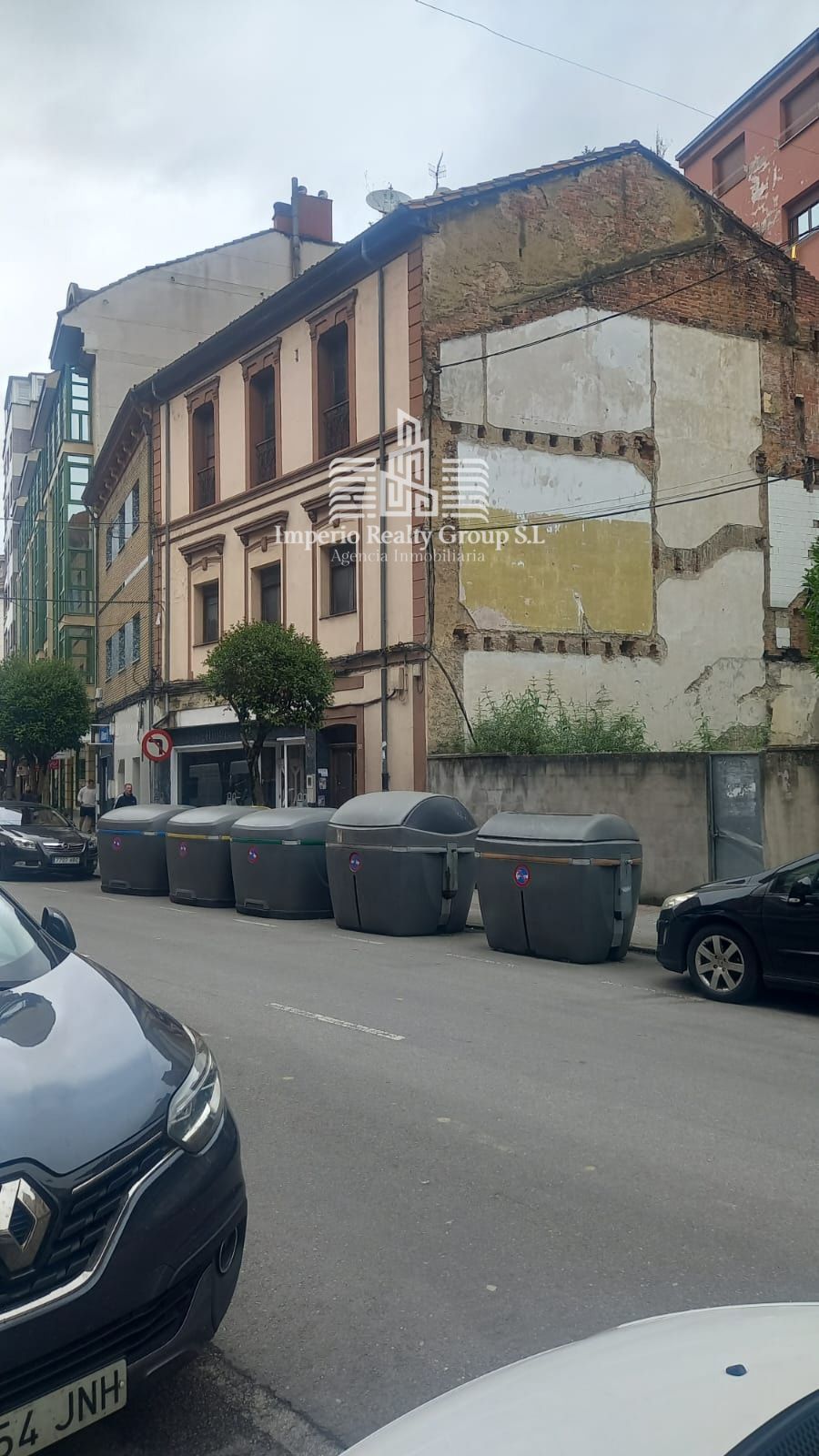 Building for sale in Langreo, Spain