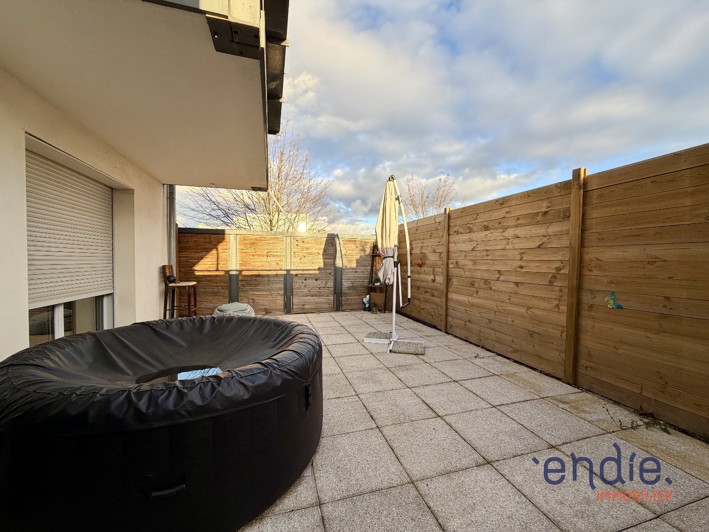 Toulouse 31100 - Apartment T3 on the ground floor with large terrace