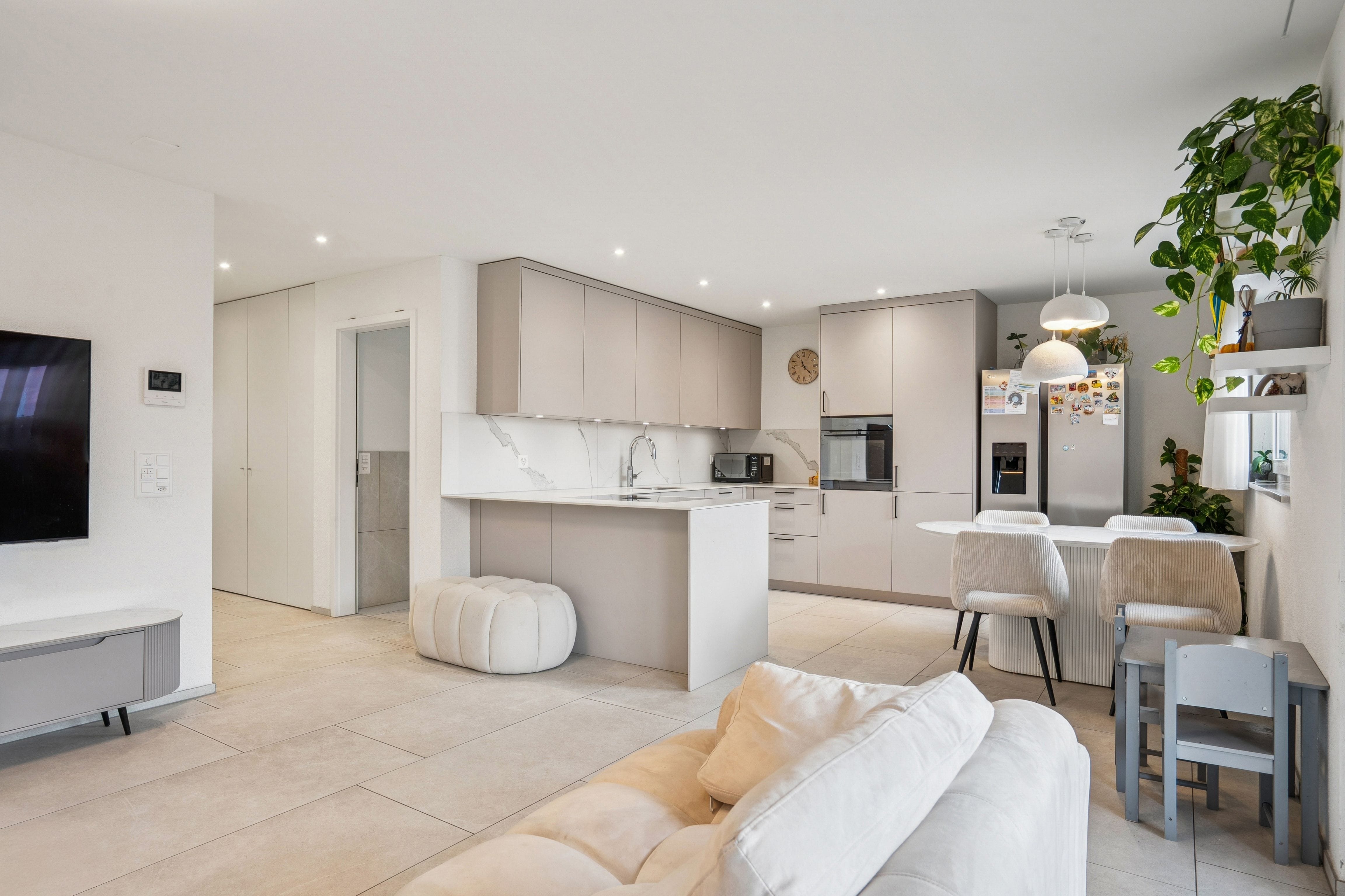 QUIET AND CLOSE TO NATURE