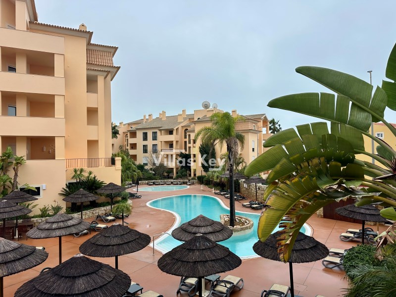 1 bedroom flat in luxury resort, just minutes from Praia na Luz, Lagos, Algarve.