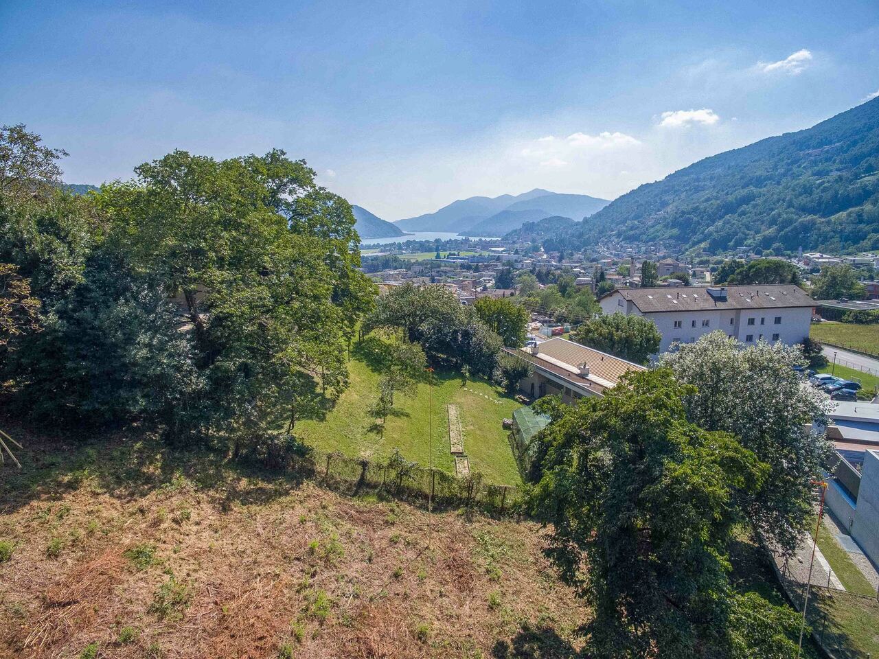 Building land with building permit in Bioggio