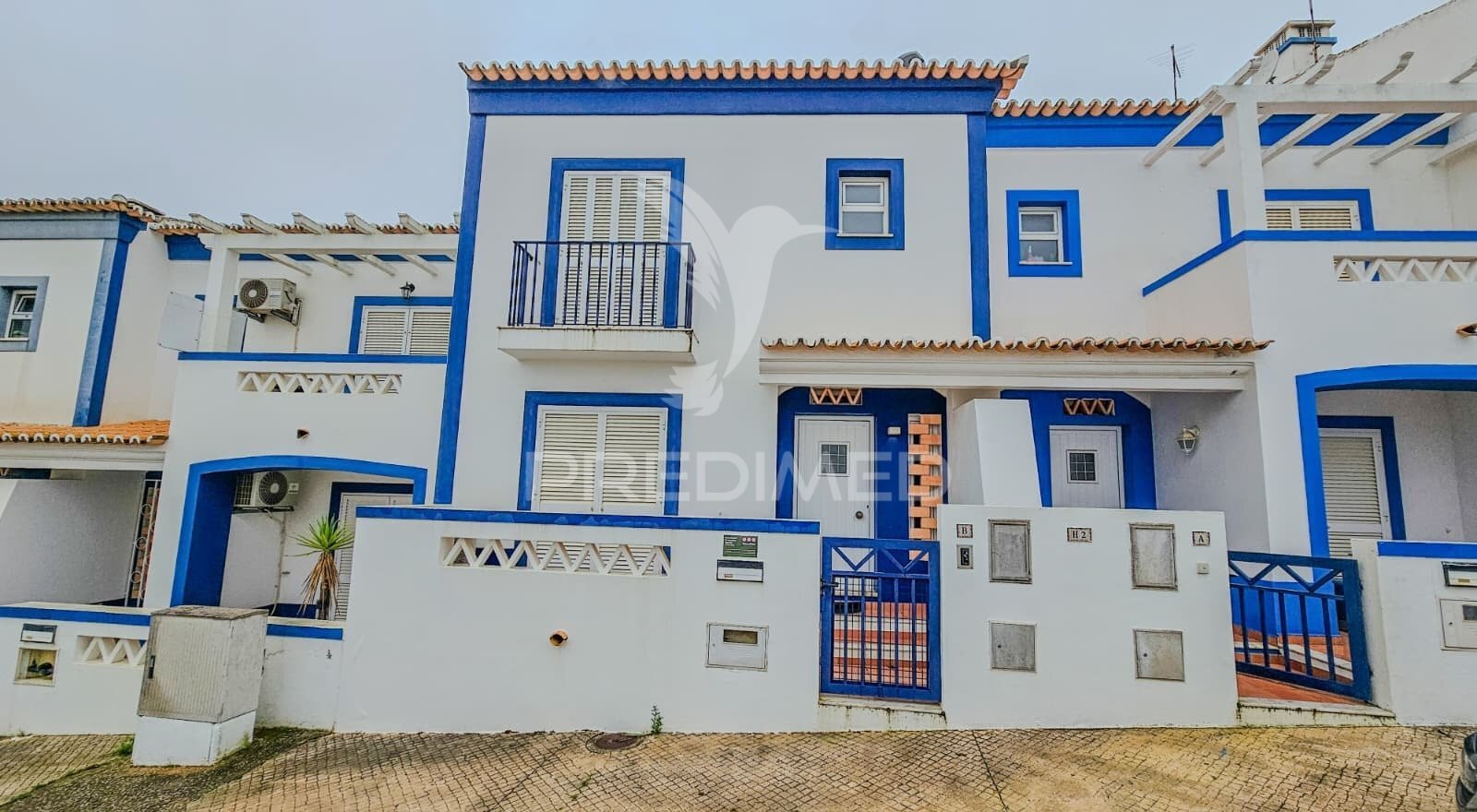 Charming 3 Bedroom Villa with Outdoor Space in Ferragudo