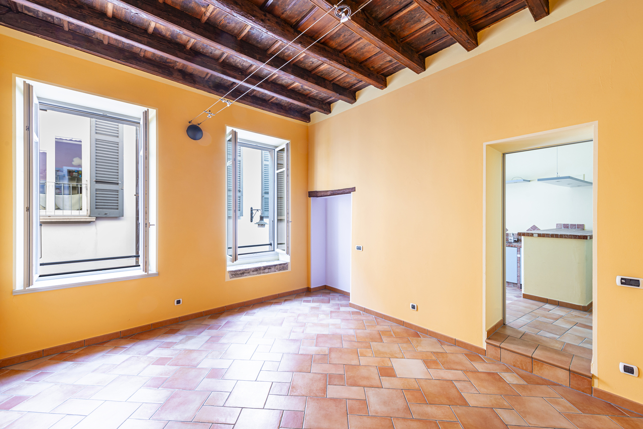 Bright office in the centre of Mendrisio