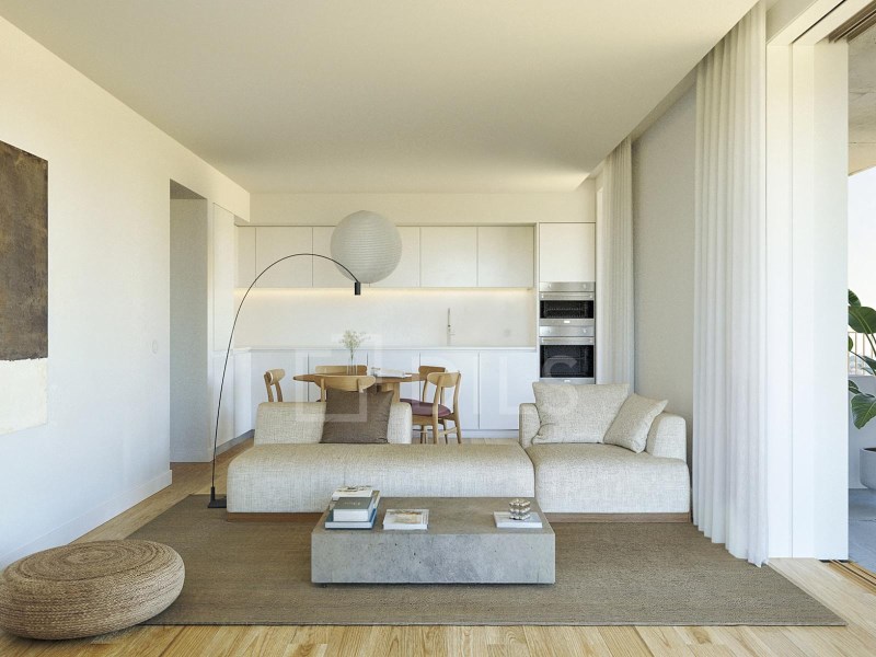 1 bedroom flat with outdoor area in the heart of the city of Porto.