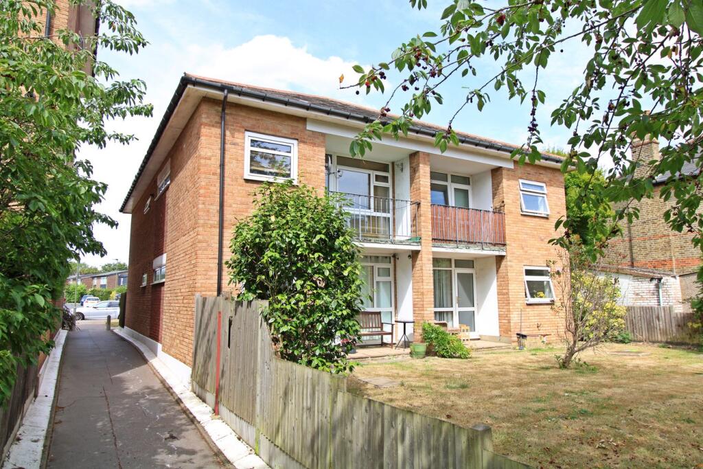 Lankton Close, Beckenham, BR3