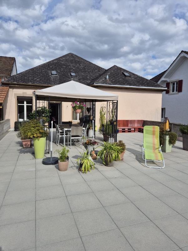 Immeuble de rapport de 7 pièces