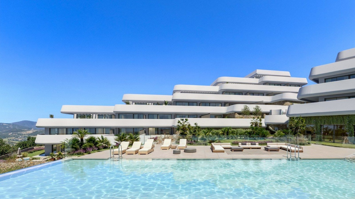 Condo for sale in Casares, Spain